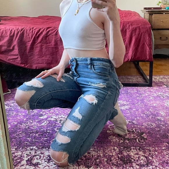 American Eagle Ripped Skinny Jeans - Picture 3 of 4